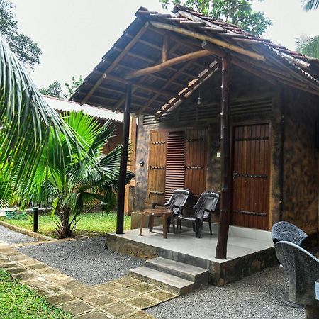 Clay House Hotel Udawalawe Eksteriør billede