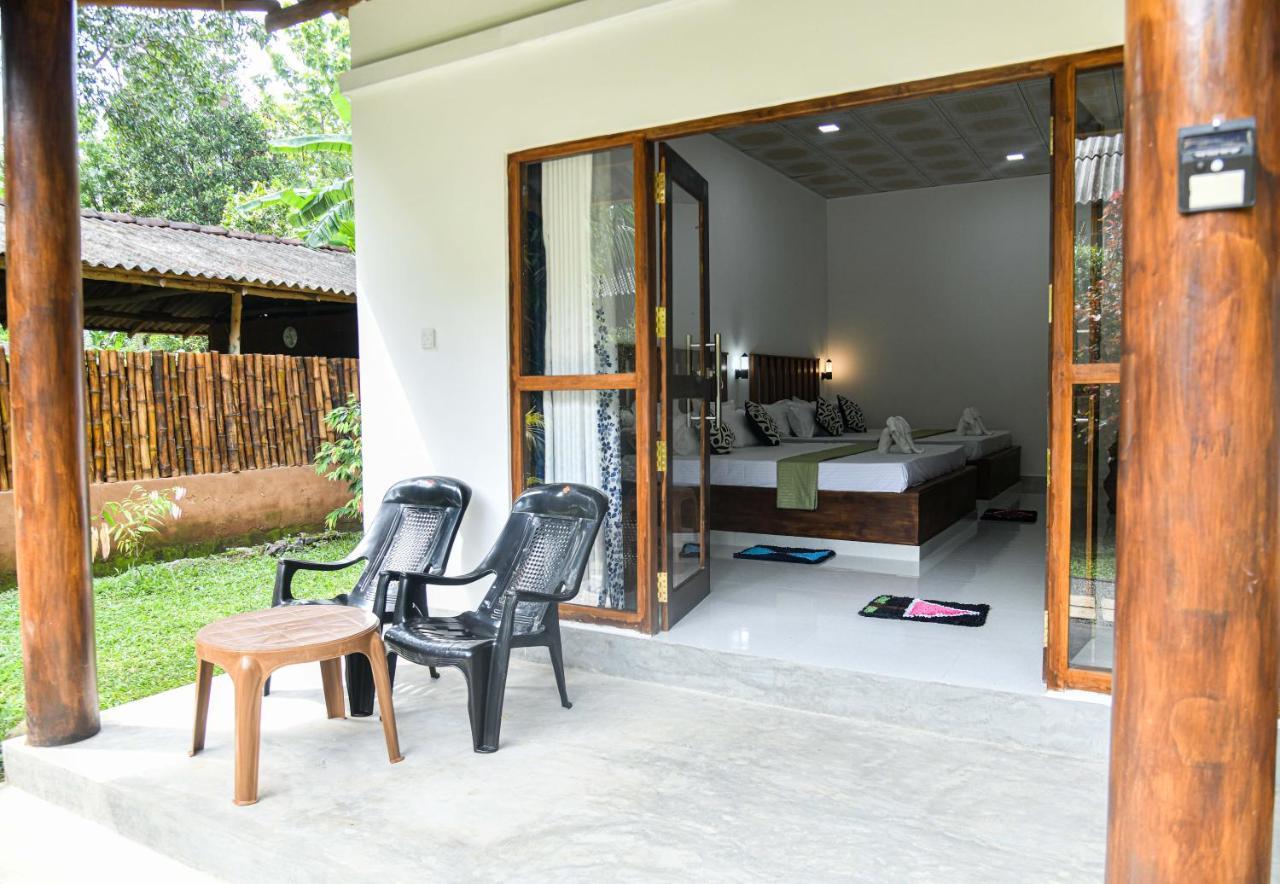 Clay House Hotel Udawalawe Eksteriør billede