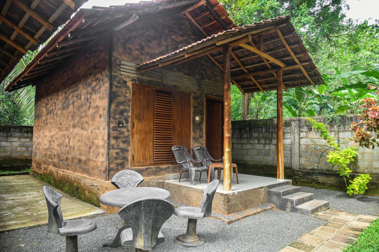 Clay House Hotel Udawalawe Eksteriør billede