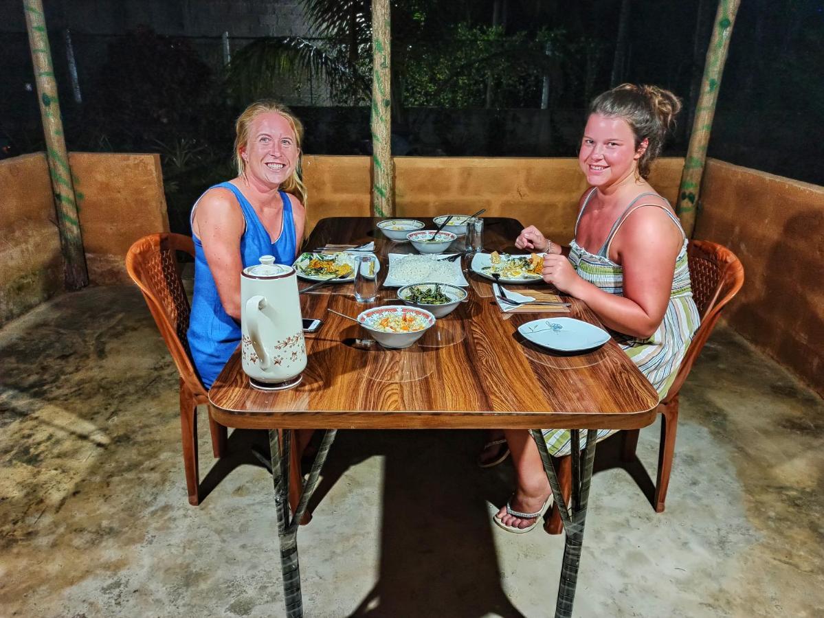 Clay House Hotel Udawalawe Eksteriør billede